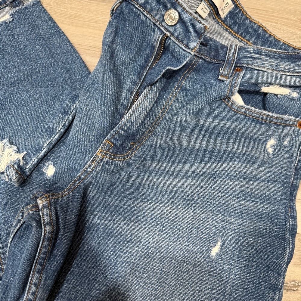 Abercrombie & Fitch “The Mom” High Rise Jeans Curve Love | Size 27 (4 Short) - Picture 8 of 8